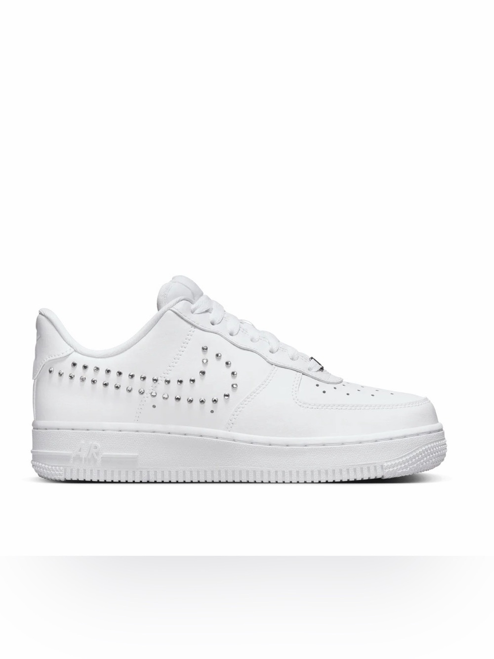 ✨Nike Air Force 1 ‘07 w/Studded Swoosh✨